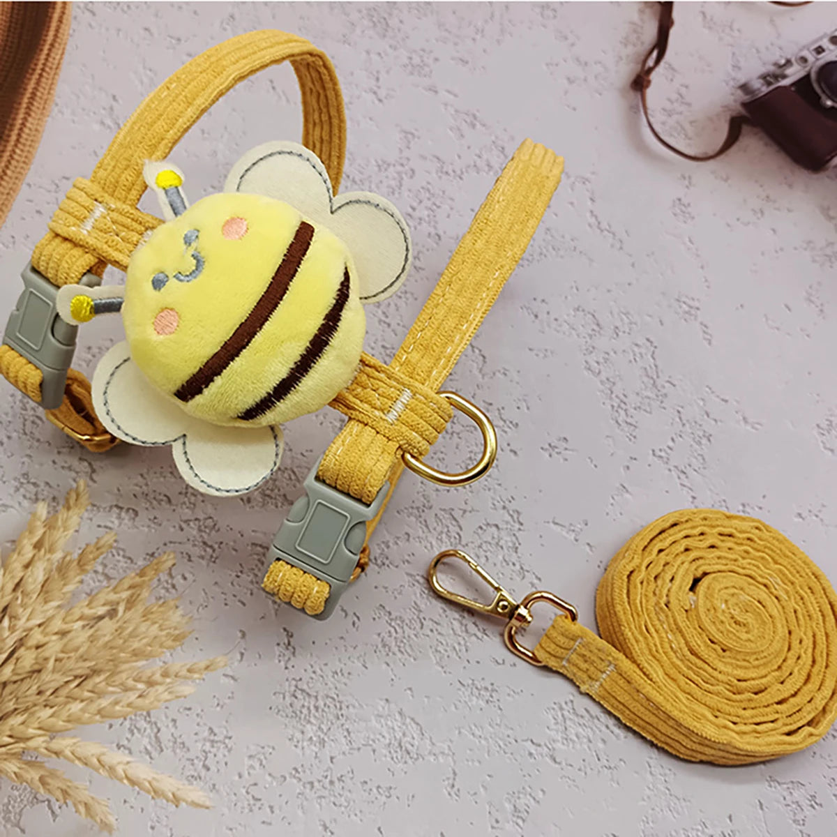 Cute Bee Pet Harness and Leash Set